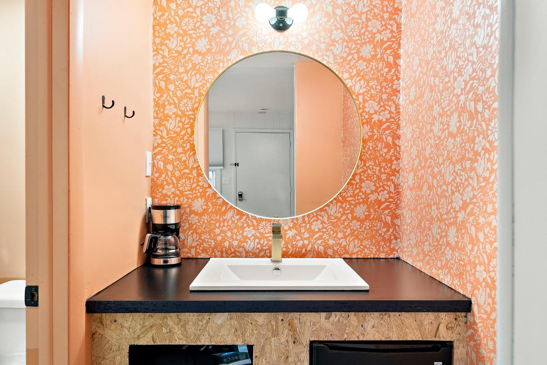 The Brooks Motel Hillsdale Ngoại thất bức ảnh